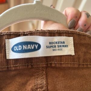 Old Navy Rockstar Super Skinny Mid-Rise Jeans - Brown corduroy cozy fall